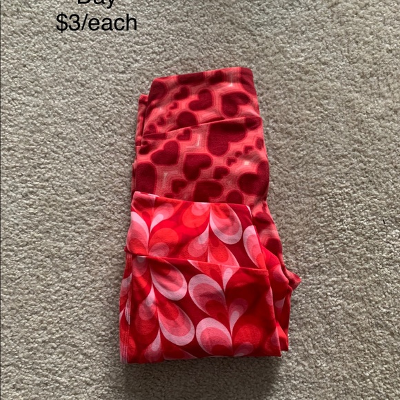 LuLaRoe Clothes! Includes Disney and Holiday. Prices/size in comment. - Picture 8 of 12